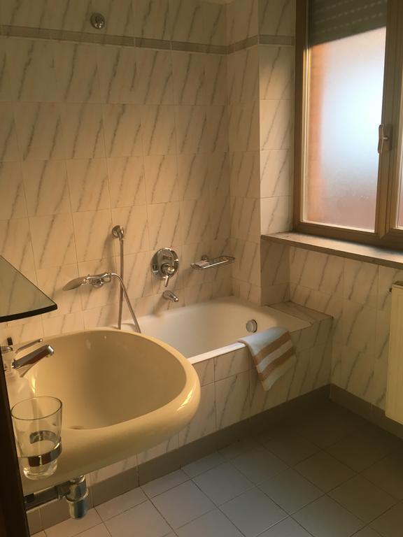 Casa Nostra Signora Hotel Isola Farnese Luaran gambar