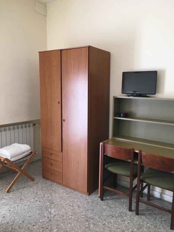 Casa Nostra Signora Hotel Isola Farnese Luaran gambar