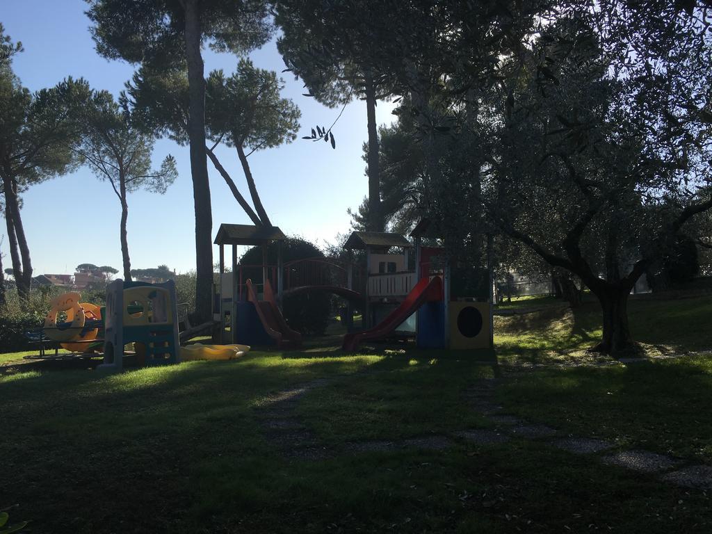 Casa Nostra Signora Hotel Isola Farnese Luaran gambar